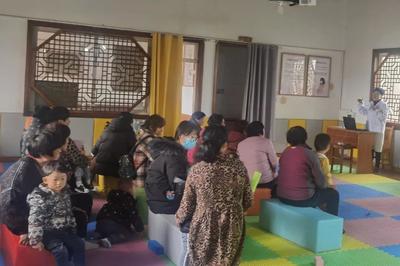 開啟0-3嬰幼兒家庭照護(hù)新時代 讓教育之美飛入尋常百姓家